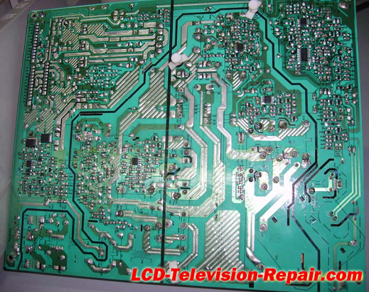 Rear side of 32LB9R-TB PSU board Rear side of 32LB9R-TB PSU board